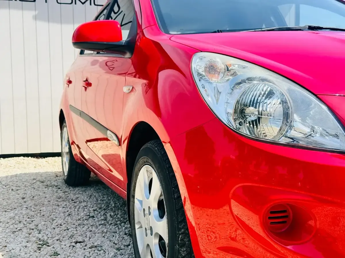 Used Hyundai i20 Comfort 2010 Red Hatchback