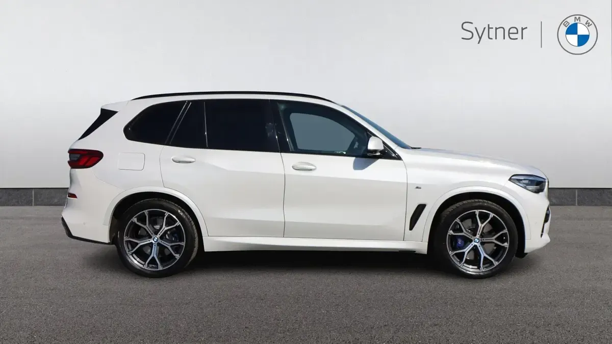 Used BMW X5 M Sport 261 HP (191 kW) 2019 White SUV