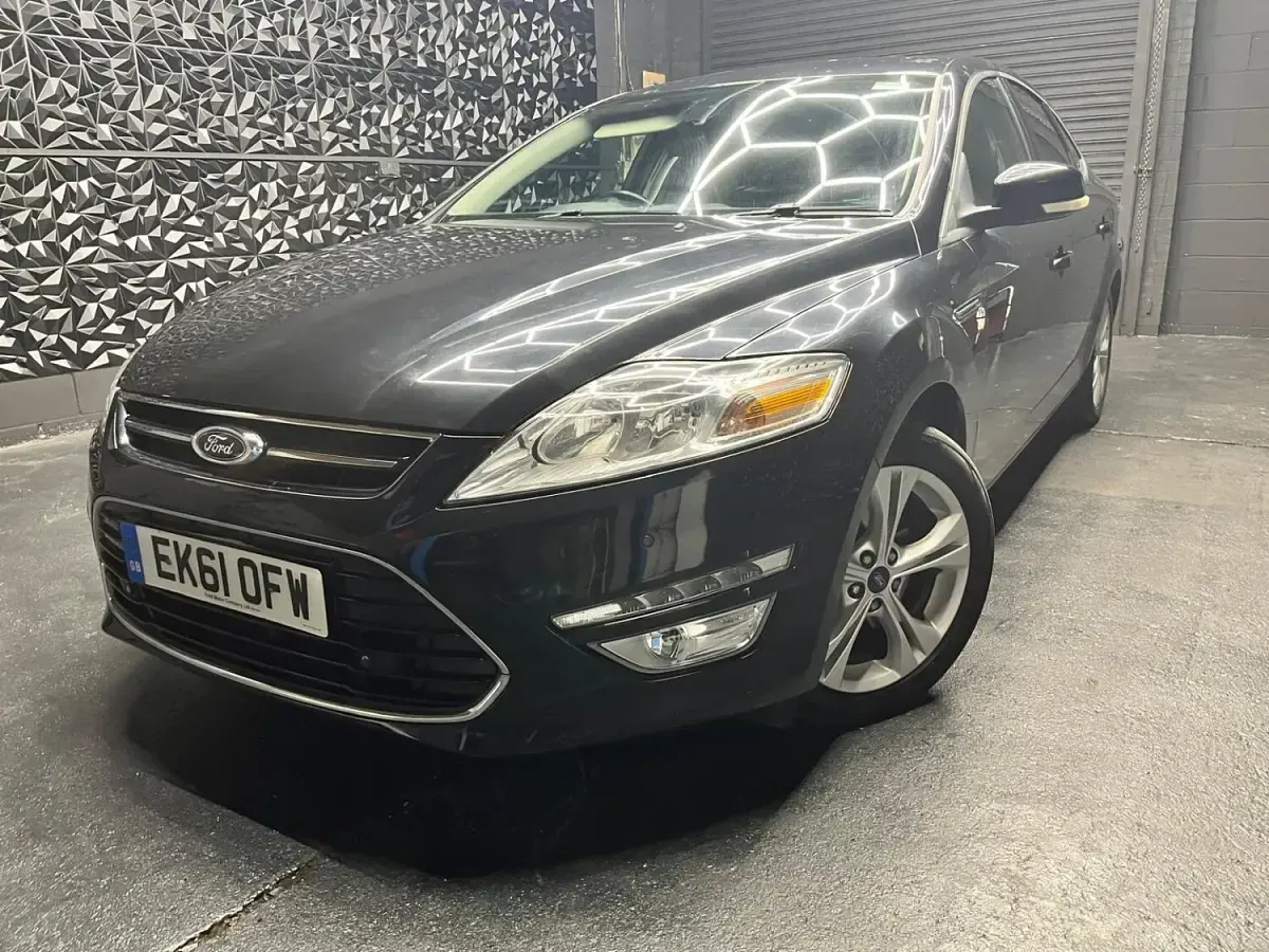 Used Ford Mondeo Titanium 2011 Black Hatchback