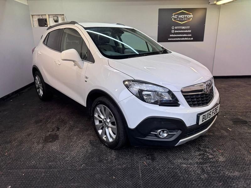Used Vauxhall Mokka 2015 White SUV