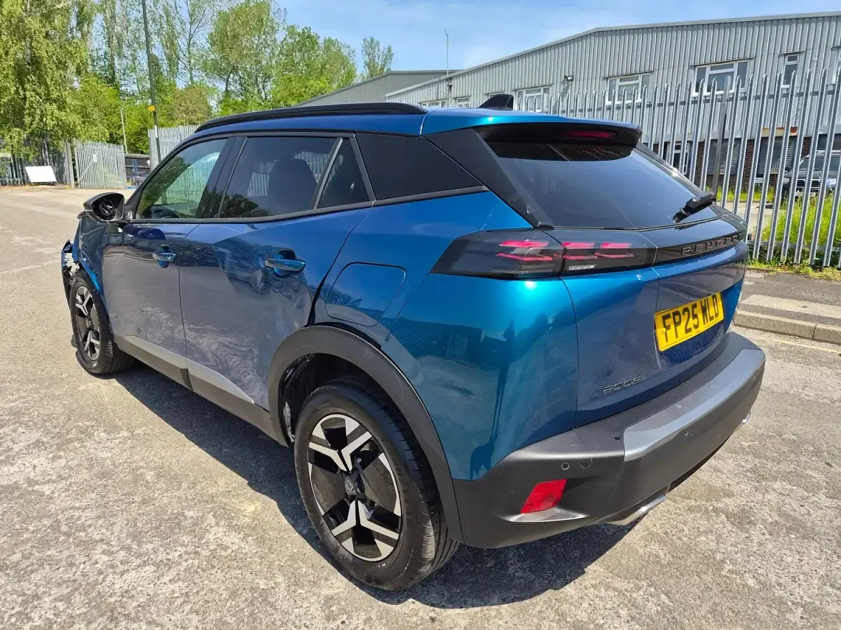 Used Peugeot 2008 Allure 100 HP (73 kW) 2025 Blue SUV