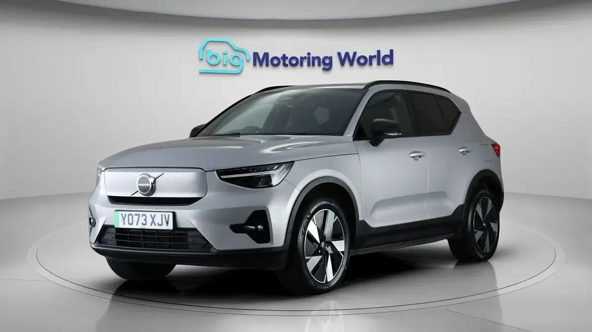 Used Volvo XC40 Plus 300 kW (408 HP) 2024 Silver SUV