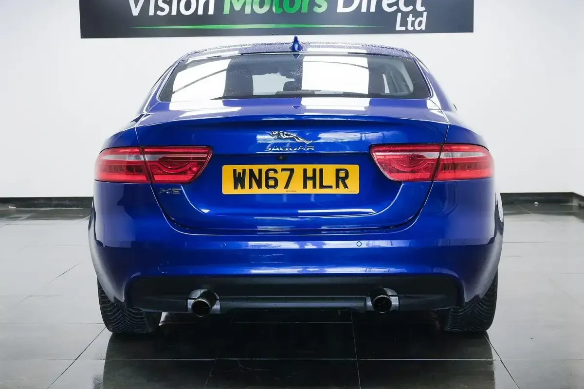 Used Jaguar XE Portfolio 250 HP (183 kW) 2017 Blue Sedan