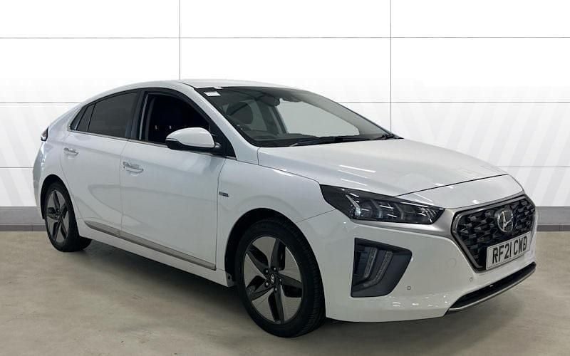 White Used 2021 Hyundai Ioniq Premium SE Sedan | £14,804 (Fair price) - Image 1/4