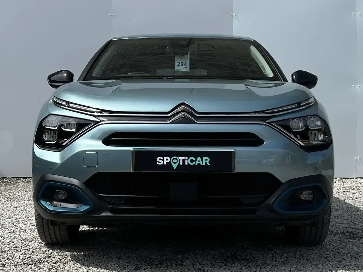 Used Citroën e-C4 Shine 100 kW (136 HP) 2022 Blue Hatchback