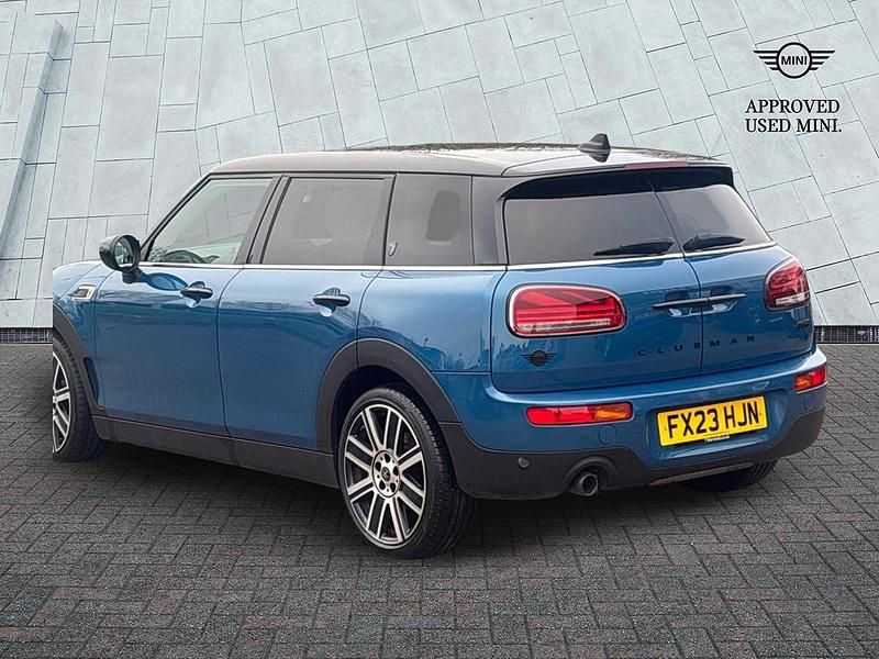 Used Mini Cooper Clubman Exclusive 136 HP (100 kW) 2023 Island blue  Estate