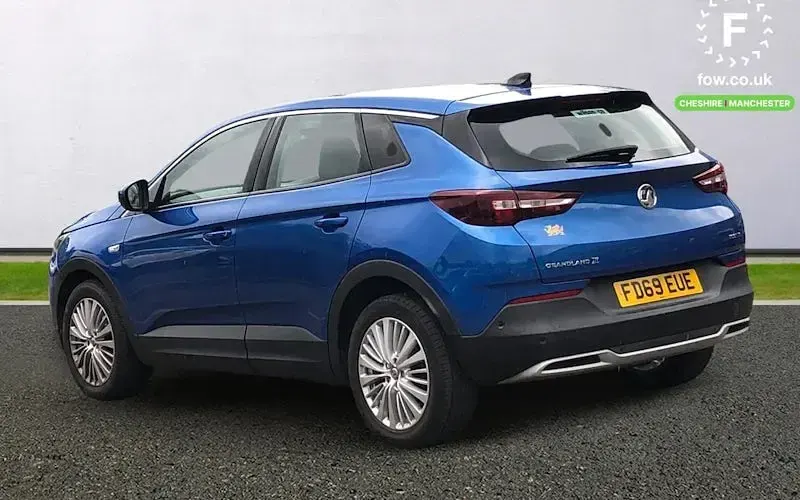 Used Vauxhall Grandland X Business Edition 131 HP (96 kW) 2021 SUV