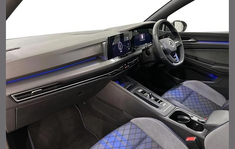 Used VW Golf VIII R 320 HP (235 kW) 2022 White Hatchback