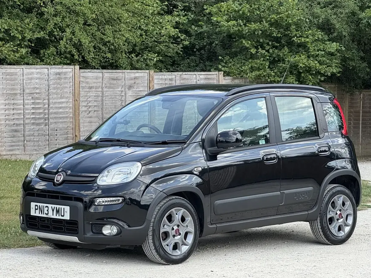 Used Fiat Panda 4x4 S 85 HP (62 kW) 2013 Black Hatchback