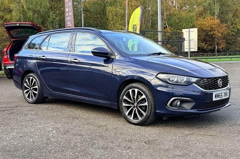 Blue Used 2016 Fiat Tipo Lounge Estate | £4,795 (Fair price) - Image 1/1