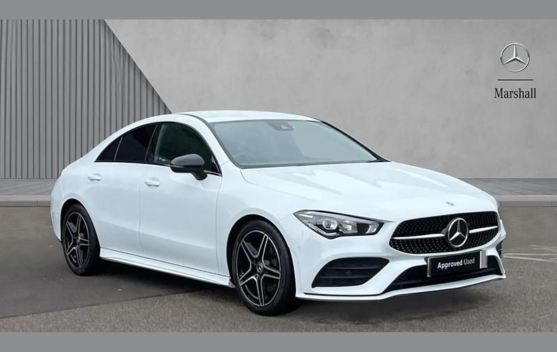 Used Mercedes CLA200 Executive 161 HP (118 kW) 2023 White Coupe