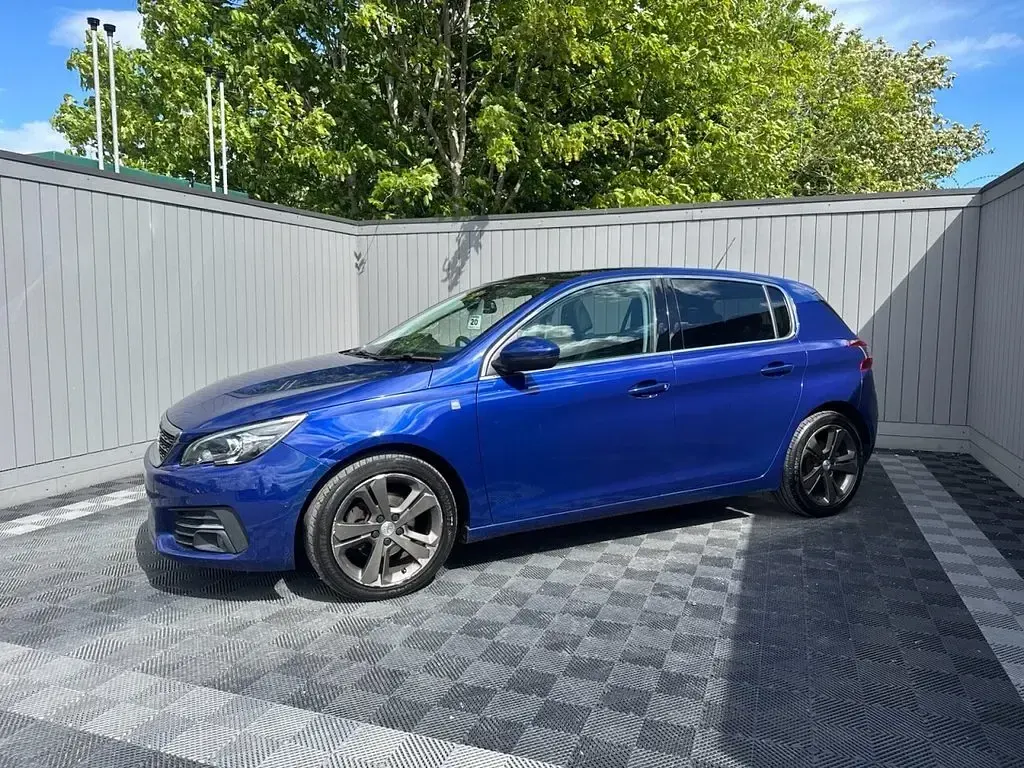 Used Peugeot 308 S 130 HP (95 kW) 2019 Blue Hatchback