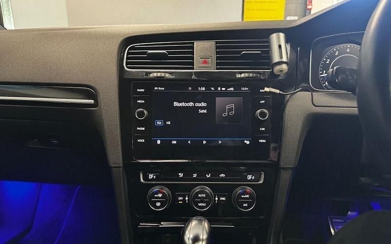 Used VW Golf VII R 300 HP (220 kW) 2016 Hatchback