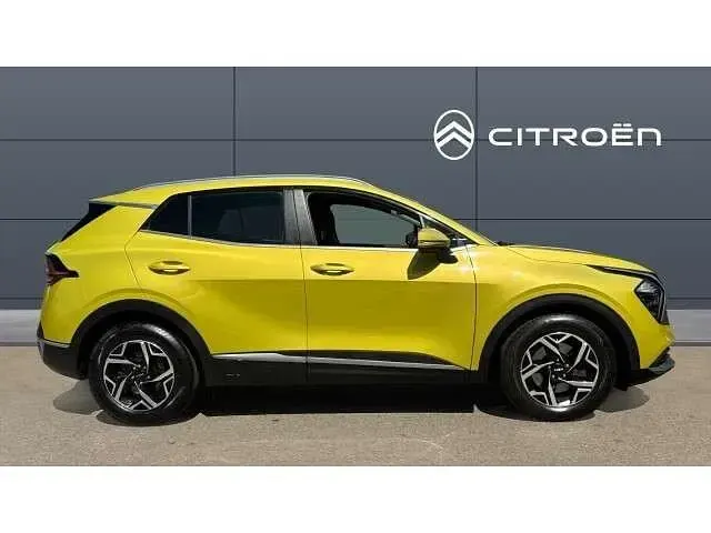 Used Kia Sportage 150 HP (110 kW) 2023 Yellow SUV