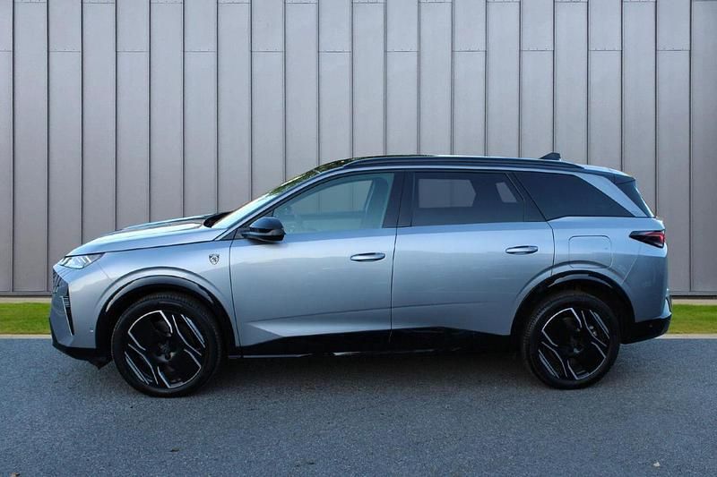 Used Peugeot 5008 GT 152 kW (207 HP) 2024 Grey MPV