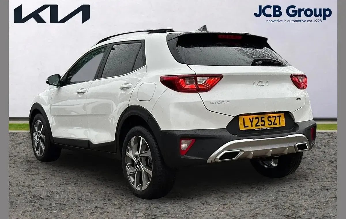 Used Kia Stonic GT-Line S 100 HP (73 kW) 2025 White SUV