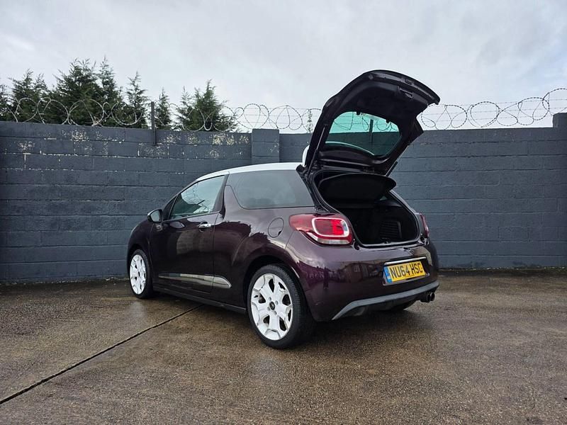 Used Citroën DS3 2014 Mauve/purple Hatchback