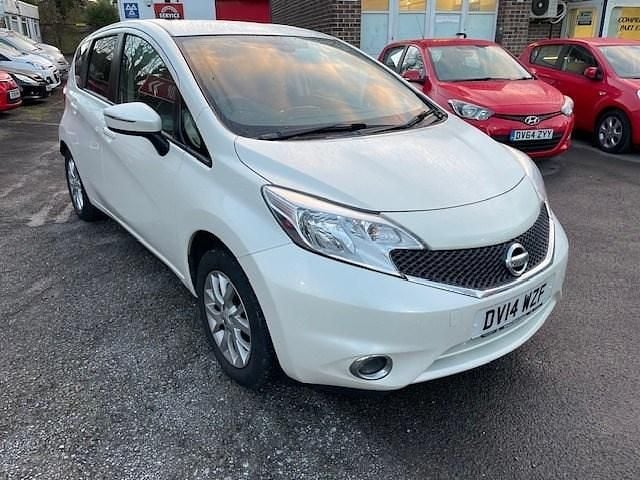 Used Nissan Note Acenta Premium 2014 White Hatchback