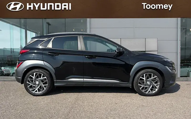 Used Hyundai Kona Premium 141 HP (103 kW) 2022 Black SUV