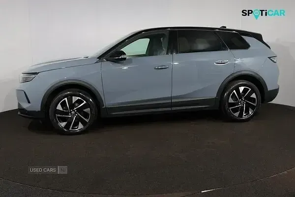 Used Vauxhall Grandland X Ultimate 134 HP (98 kW) 2025 Grey SUV