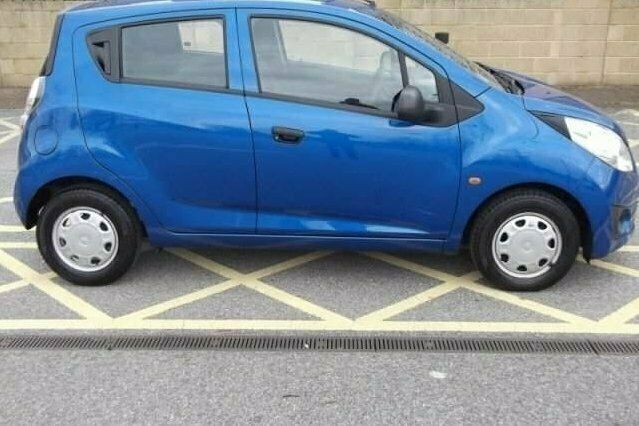 Used Chevrolet Spark 2011 Hatchback