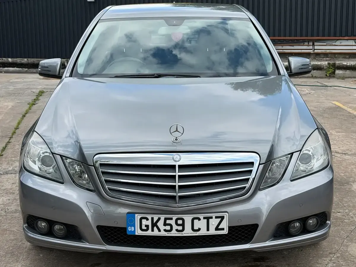 Used Mercedes E220 SE 167 HP (122 kW) 2009 Silver Sedan