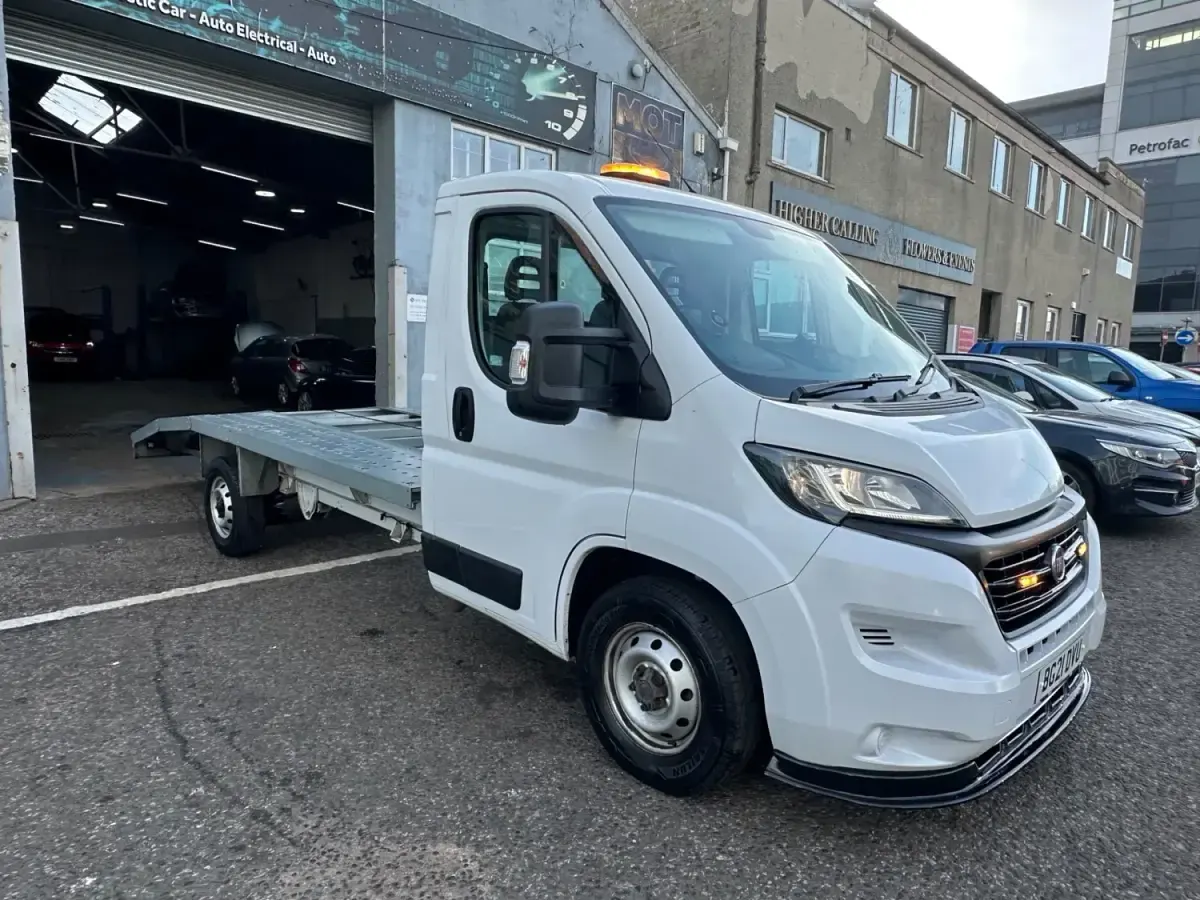 Usado Fiat Ducato 2021 Branco Van