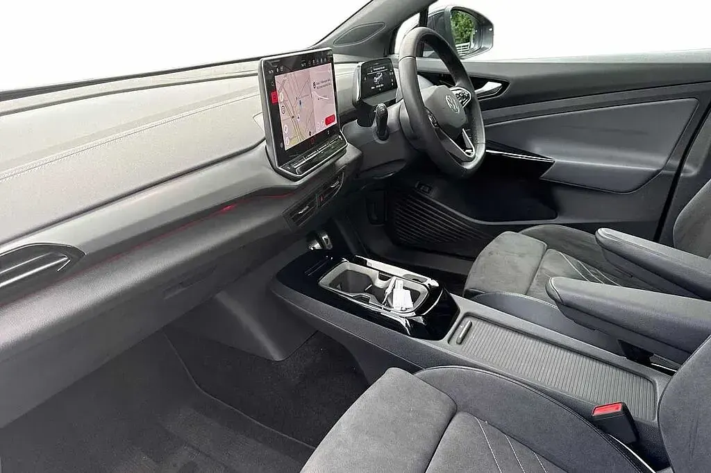 Used VW ID.5 Black Edition 210 kW (286 HP) 2025 Moonstone grey with black roof SUV