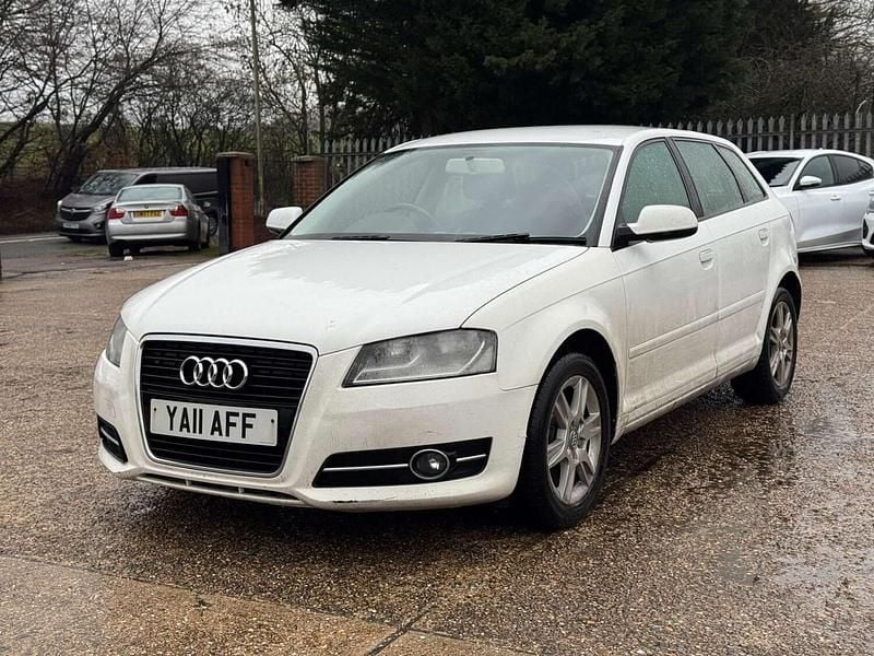 White Used 2011 Audi A3 Sportback Exclusive Hatchback | £1,995 (Fair price) - Image 1/4
