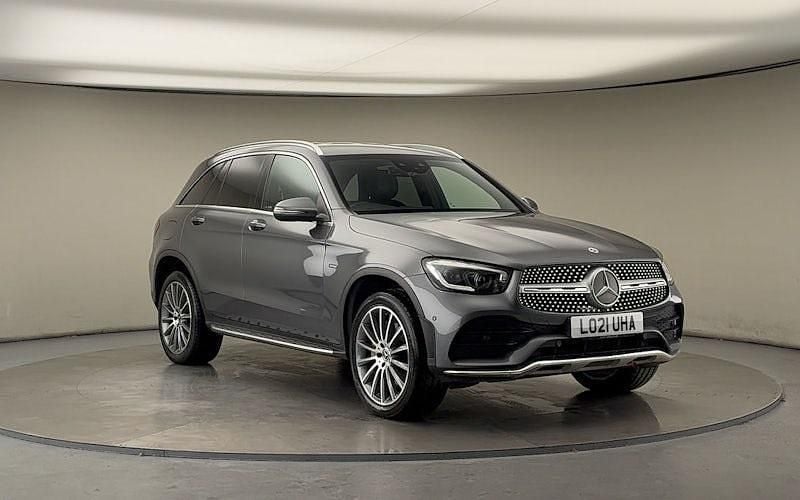 Used 2022 Mercedes GLC300e AMG Line Premium Estate | £29,900 (Good price) - Image 1/4