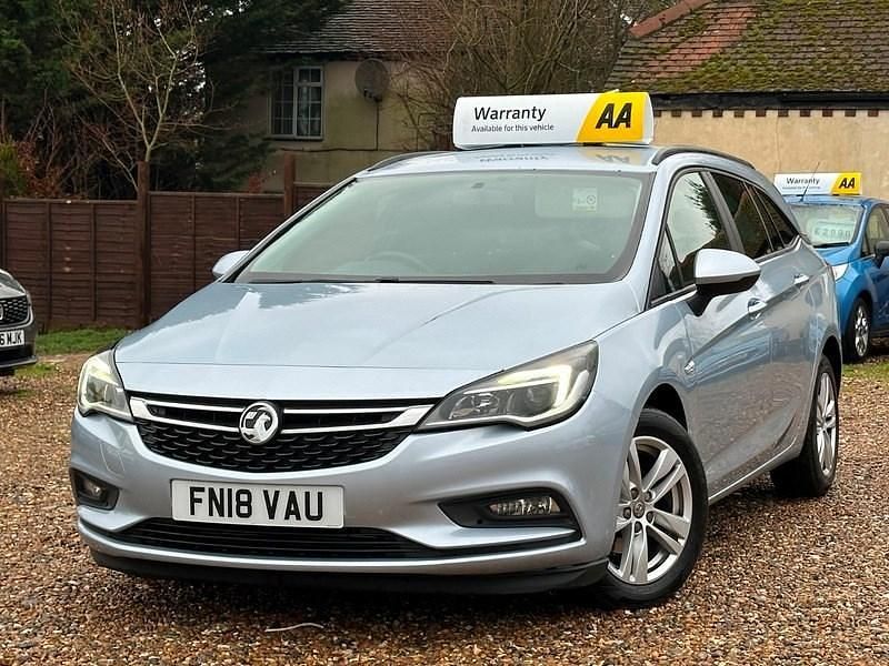 Used Vauxhall Astra 110 HP (80 kW) 2018 Silver Estate