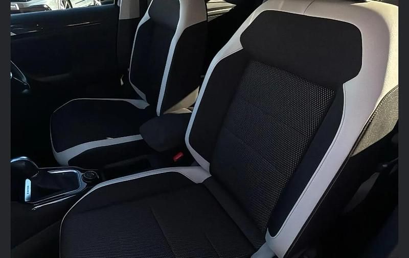 Used VW T-Roc SEL 187 HP (137 kW) 2018 Black SUV