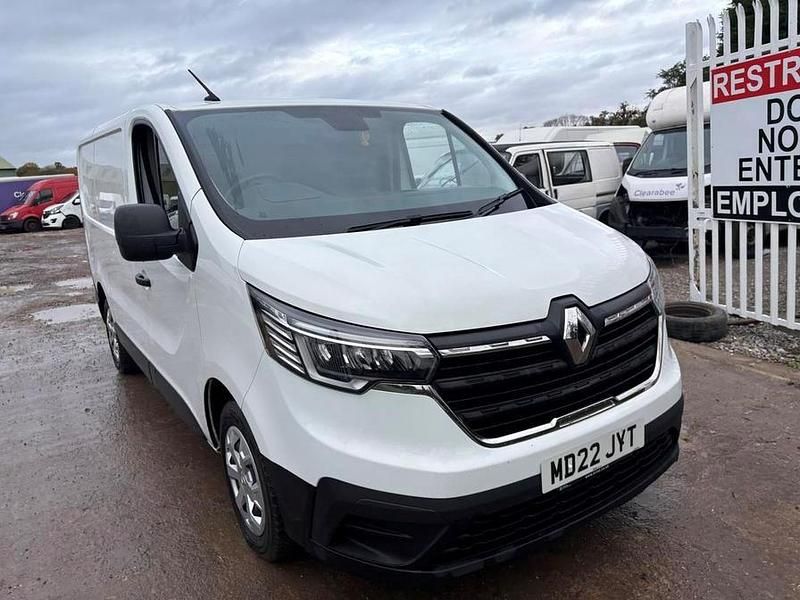 White Used 2022 Renault Trafic Business Van | £10,795 (Super price) - Image 1/4