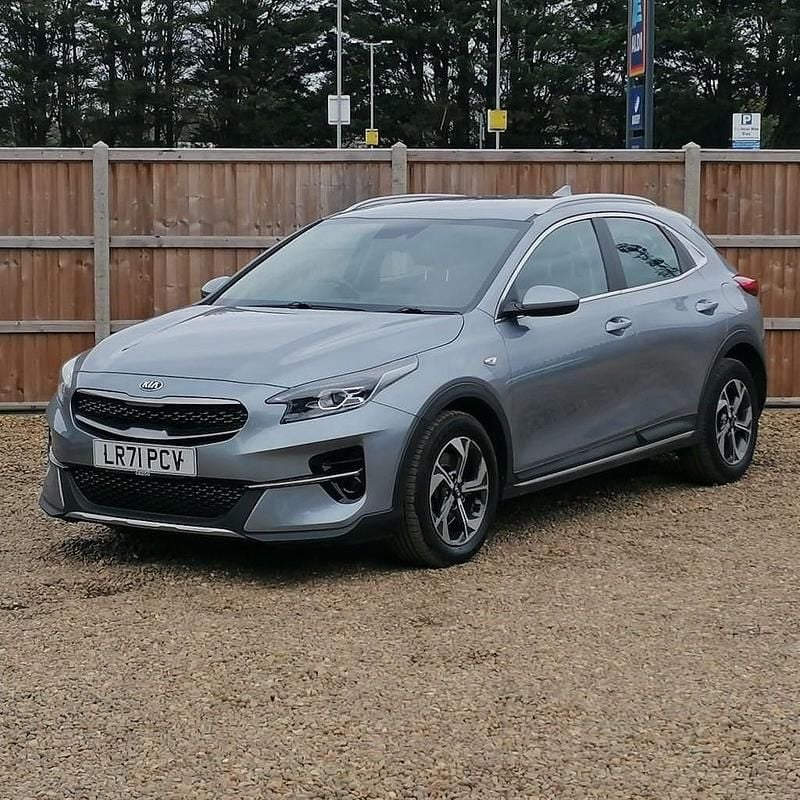 Silver Used 2021 Kia XCeed 2 SUV | £11,100 (Good price) - Image 1/4