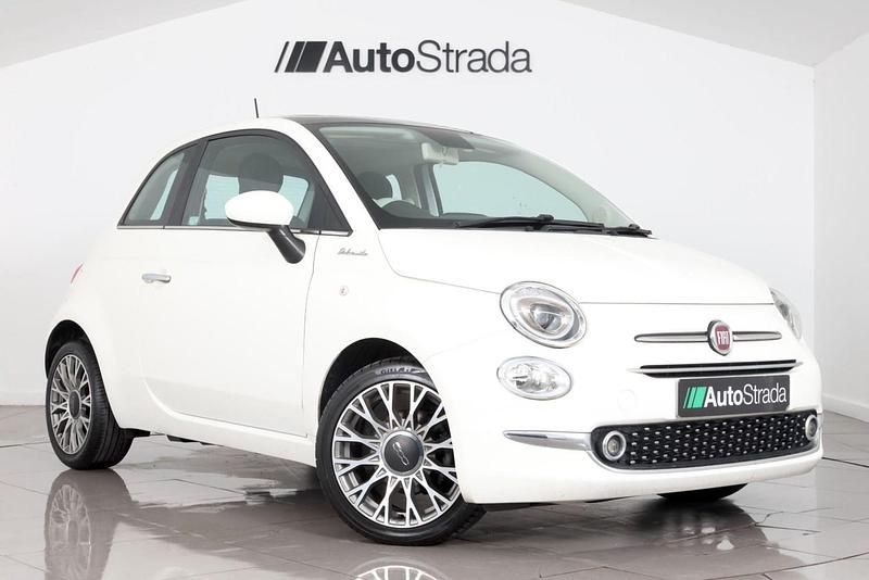 Used Fiat 500 Dolcevita 70 HP (51 kW) 2021 White Hatchback