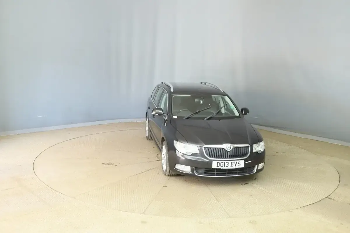 Used Skoda Superb SE 2013 Black Estate