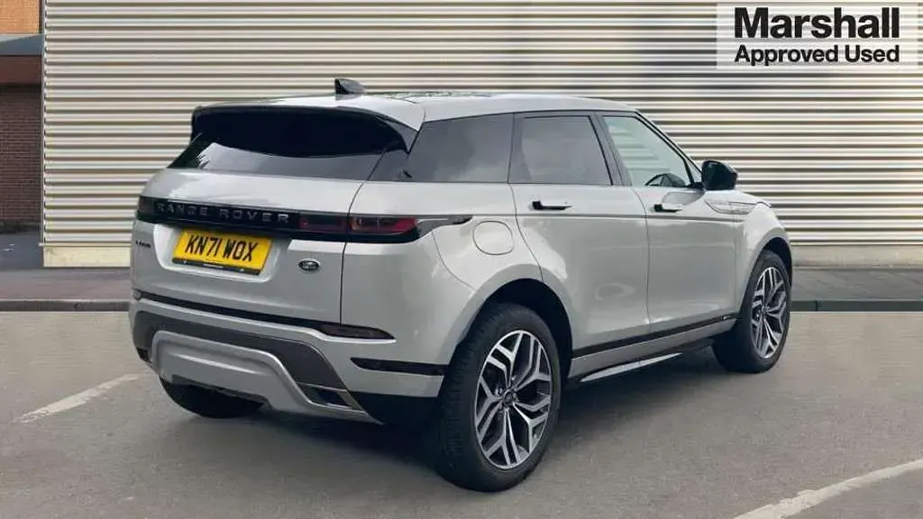 Used Land Rover Range Rover evoque HSE Dynamic 204 HP (150 kW) 2021 Silver SUV