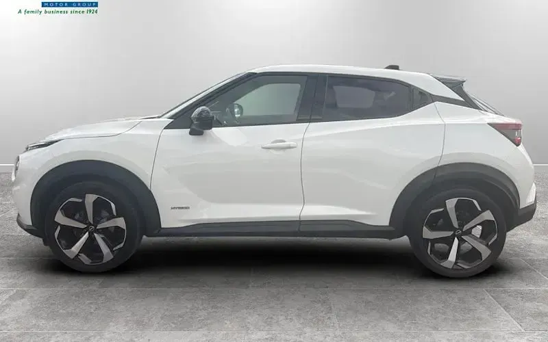 Used Nissan Juke Tekna 143 HP (105 kW) 2023 Pearl white SUV