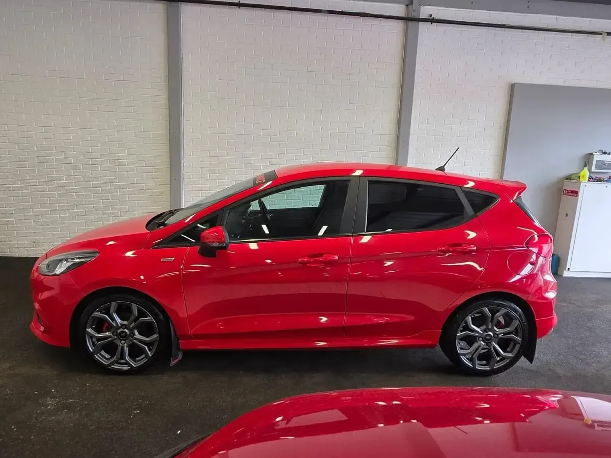 Used Ford Fiesta ST-Line 100 HP (73 kW) 2018 Red Hatchback