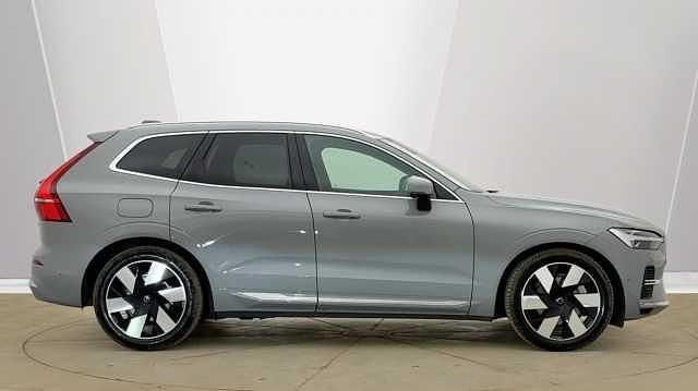 Used Volvo XC60 Ultra 455 HP (334 kW) 2025 Grey SUV