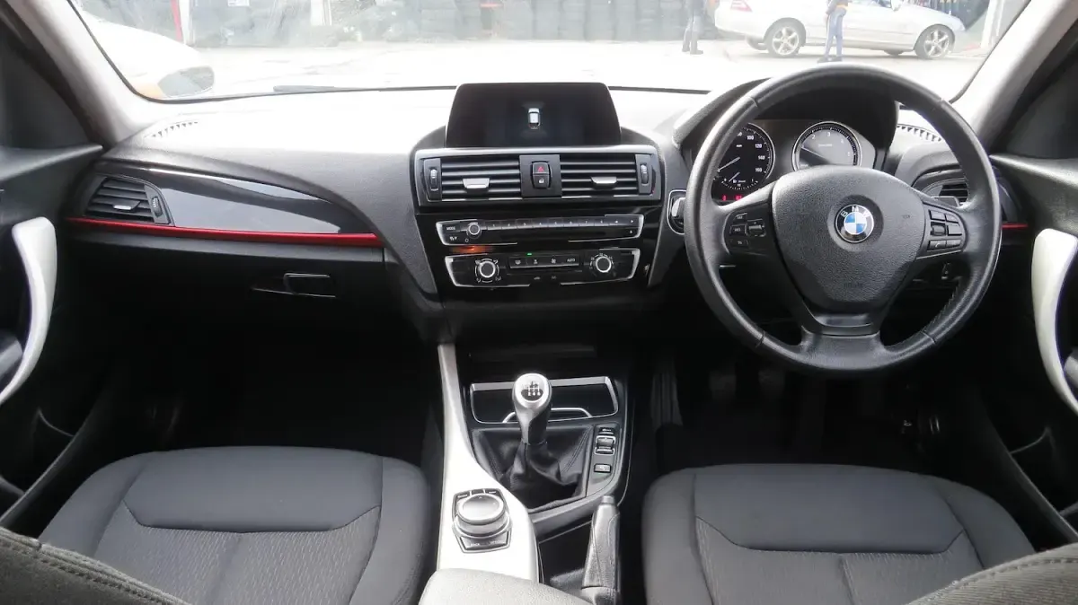 Used BMW 116 Comfort Edition 2019 Black Hatchback