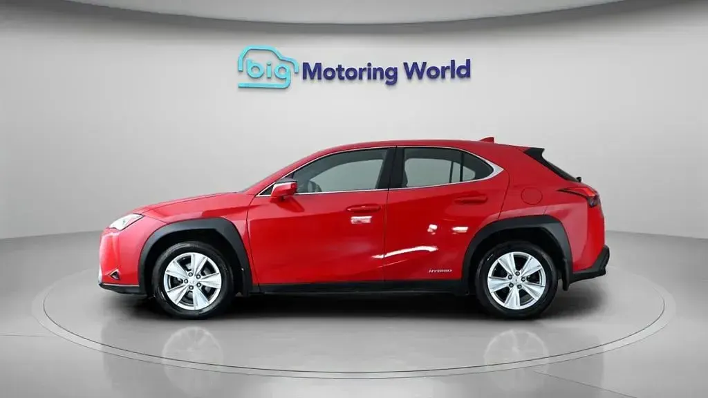 Used Lexus UX 250h 184 HP (135 kW) 2022 Red SUV