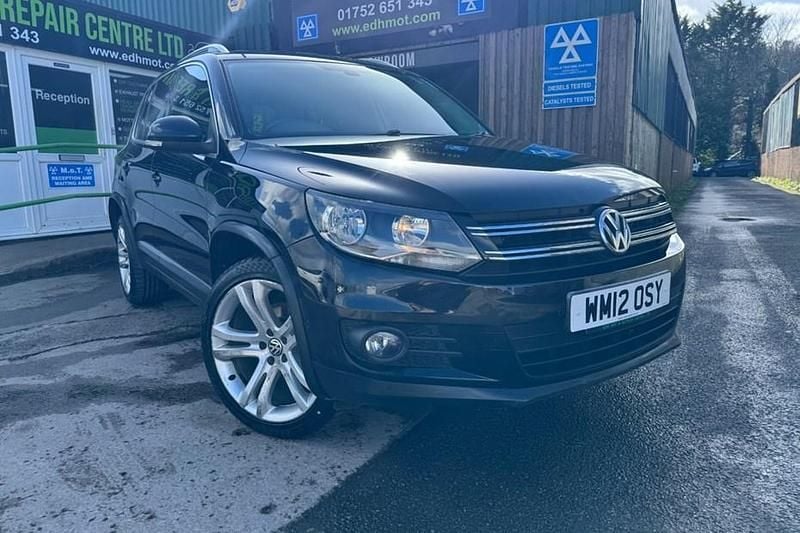Used VW Tiguan Sportline 140 HP (102 kW) 2012 Black SUV
