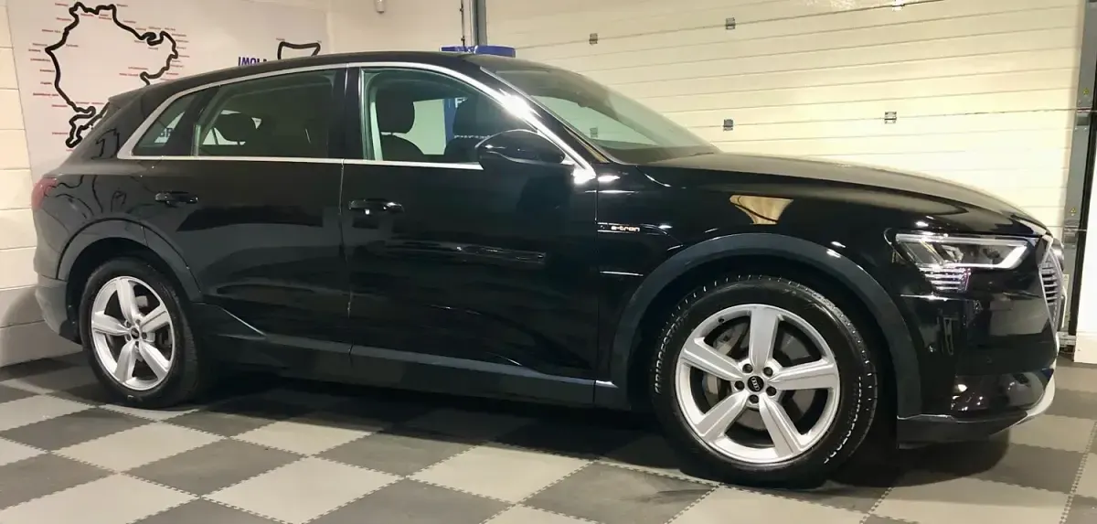 Used Audi e-tron 230 kW (313 HP) 2022 Black SUV