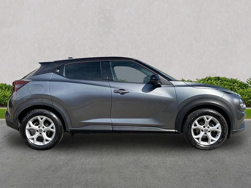 Used Nissan Juke N-Connecta 2021 Grey SUV