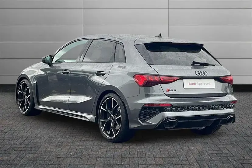 Used Audi RS3 Comfort 400 HP (294 kW) 2022 Daytona grey Sedan