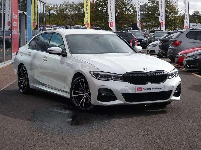White Used 2019 BMW 320 M Sport Sedan | £20,999 (Fair price) - Image 1/4