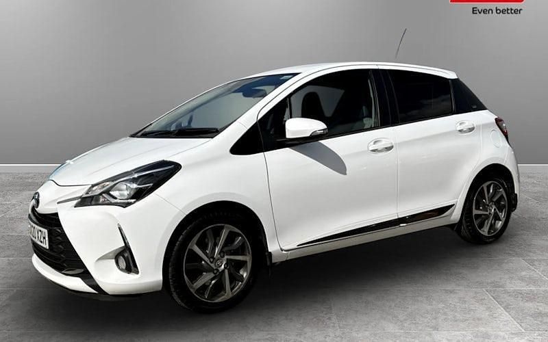Begagnad Toyota Yaris 111 HK (81 kW) 2019 Halvkombi