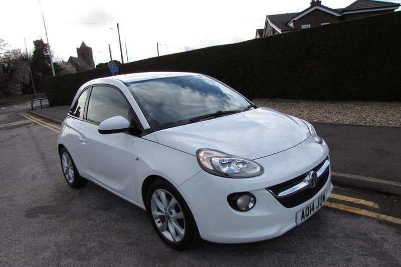 Used Vauxhall Adam Jam 70 HP (51 kW) 2013 White Hatchback