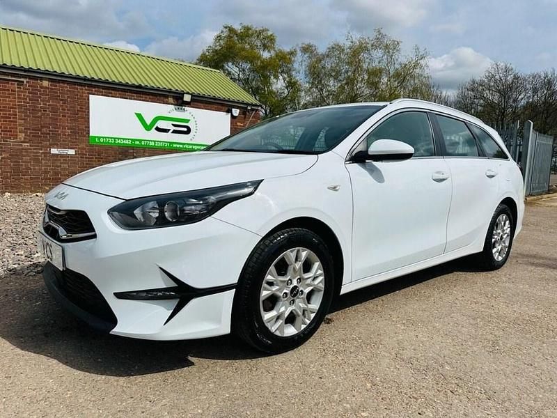 Used Kia Ceed Sportswagon 2022 White Estate